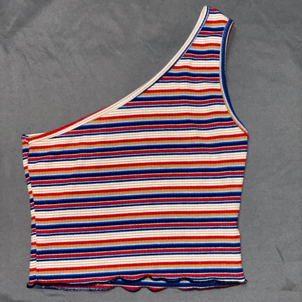 Crop tank top stripes multicolored.